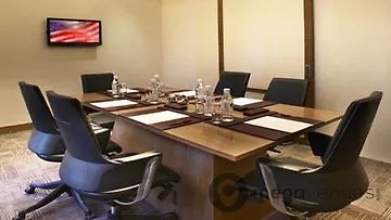 Holiday Inn Express Aberdeen Airport By Ihg Dyce