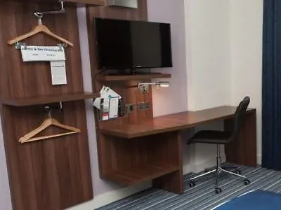 Hotel Holiday Inn Express Aberdeen Airport By Ihg Dyce